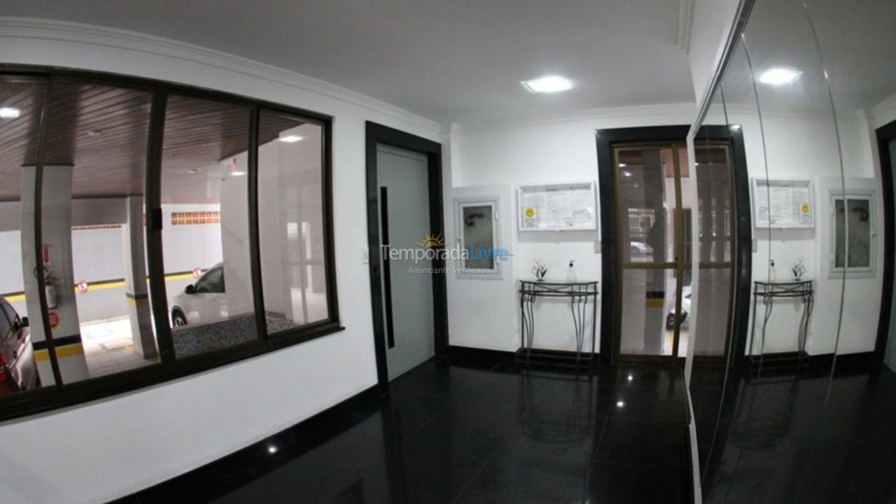 Apartment for vacation rental in Itapema (Meia Praia)