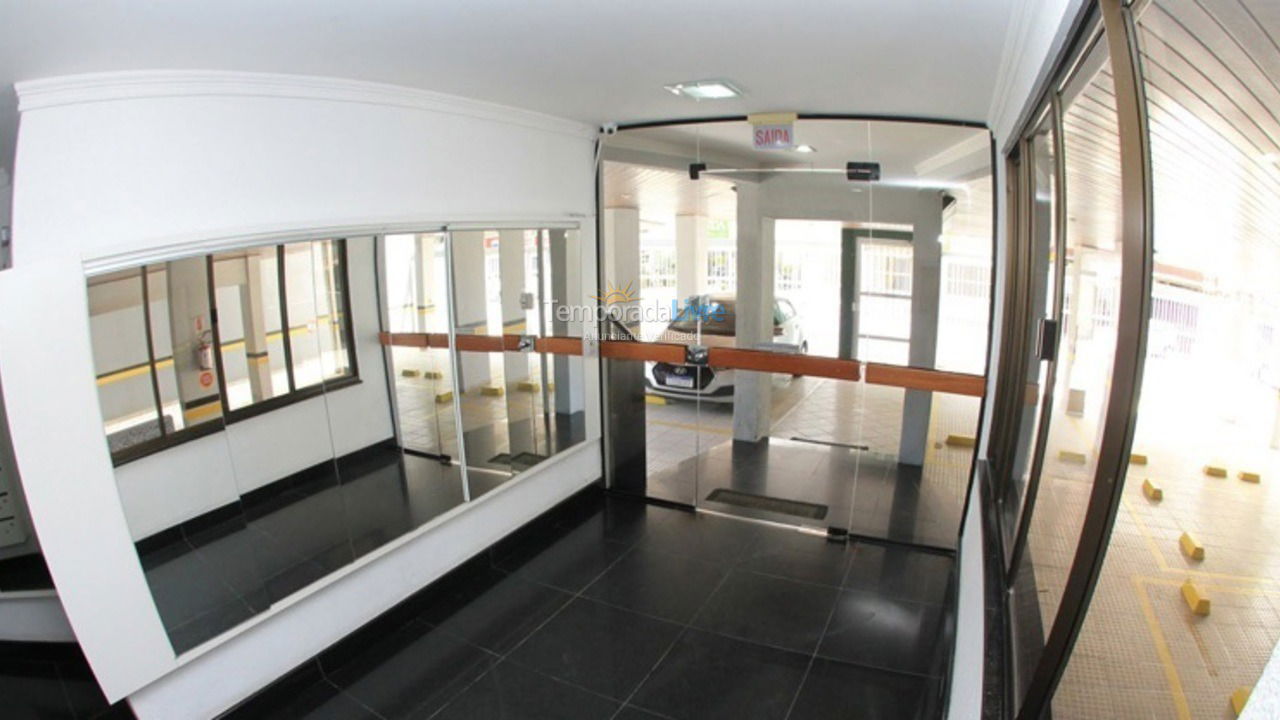 Apartment for vacation rental in Itapema (Meia Praia)