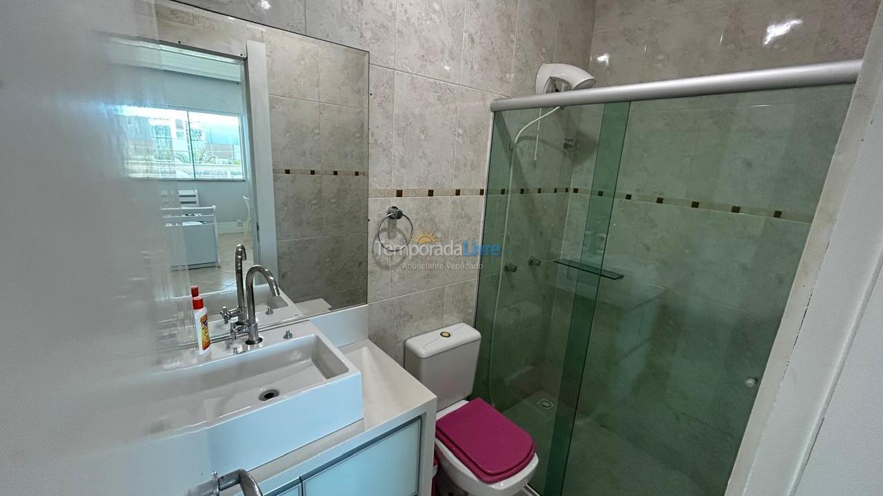 Apartment for vacation rental in Bombinhas (Praia de Bombas)