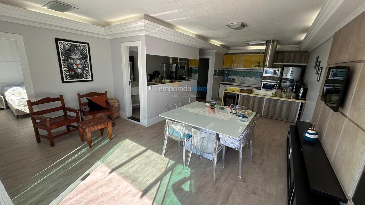 Apartment for vacation rental in Bombinhas (Praia de Bombas)