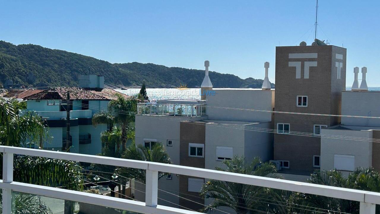 Apartment for vacation rental in Bombinhas (Praia de Bombas)