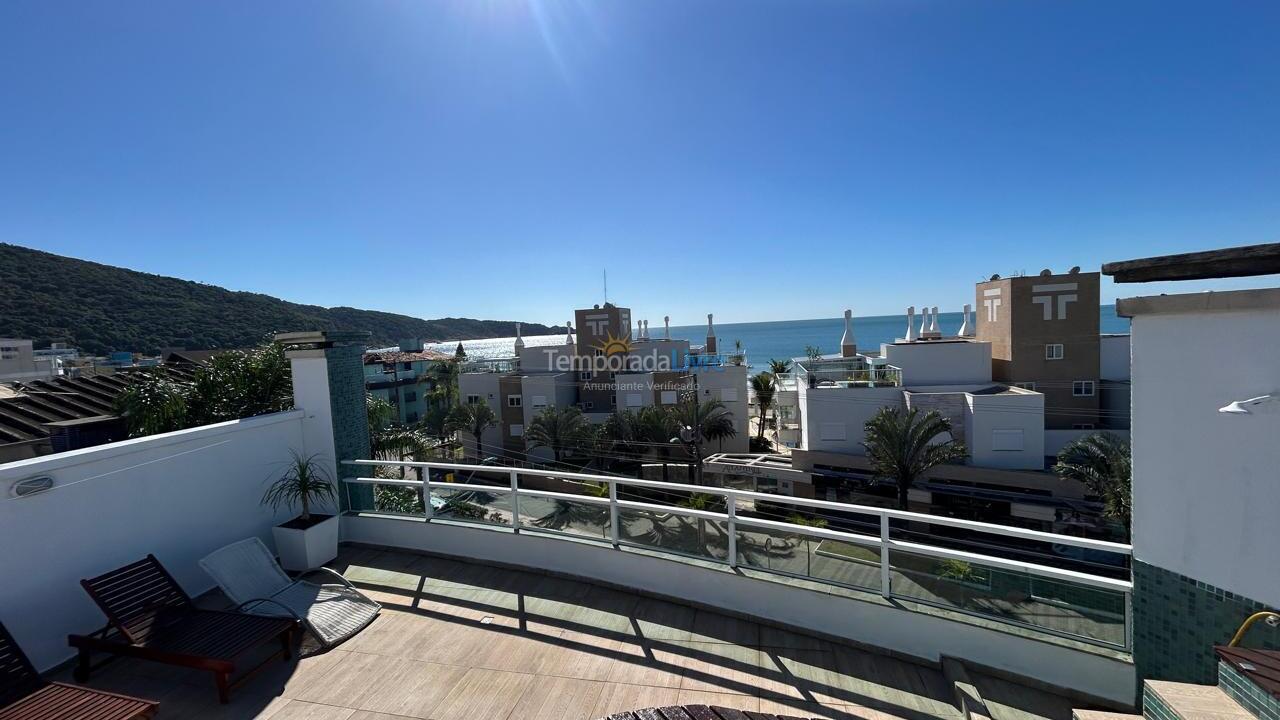 Apartment for vacation rental in Bombinhas (Praia de Bombas)