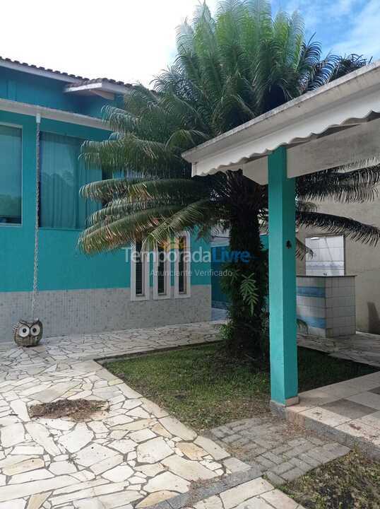 Casa para aluguel de temporada em Bertioga (Jardim São Lourenço)