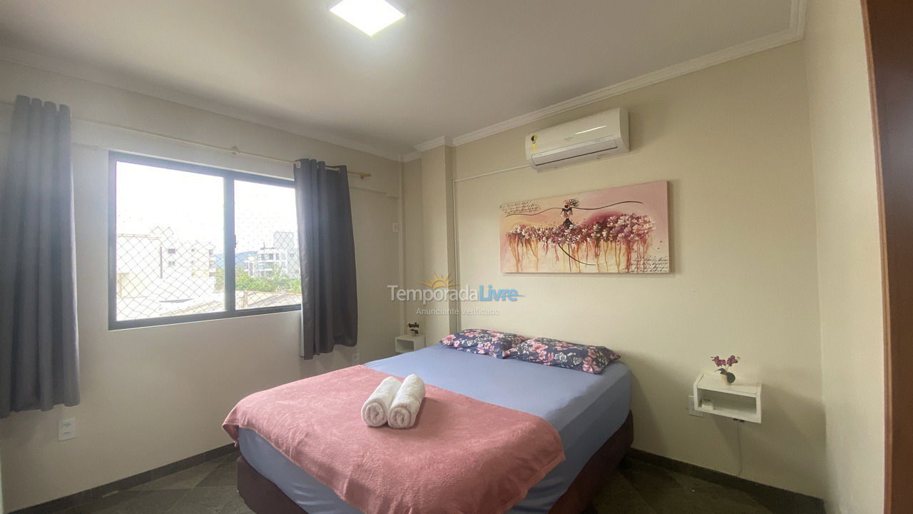 Apartamento para aluguel de temporada em Bombinhas (Canto Grande)