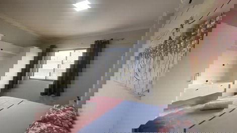 Apartamento em Canto Grande a 200 m. do mar - Bombinhas