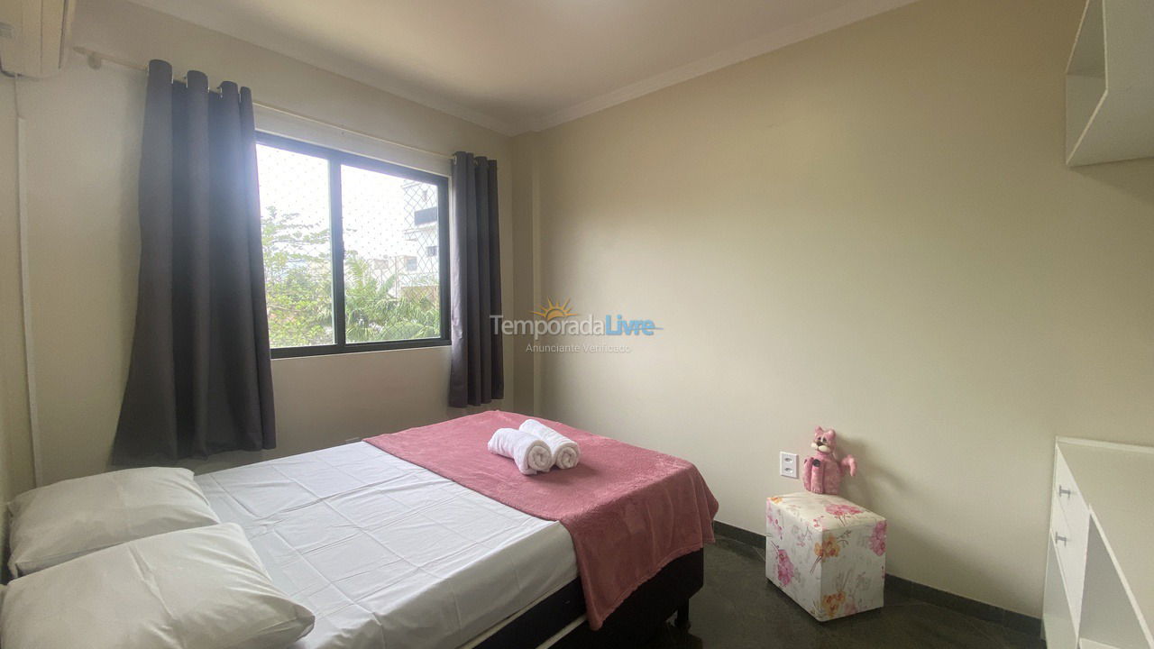 Apartamento para aluguel de temporada em Bombinhas (Canto Grande)