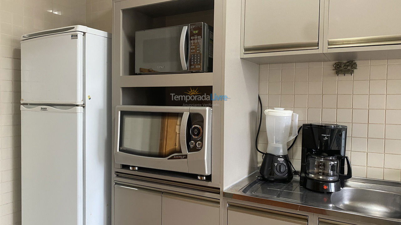 Apartamento para aluguel de temporada em Bombinhas (Canto Grande)