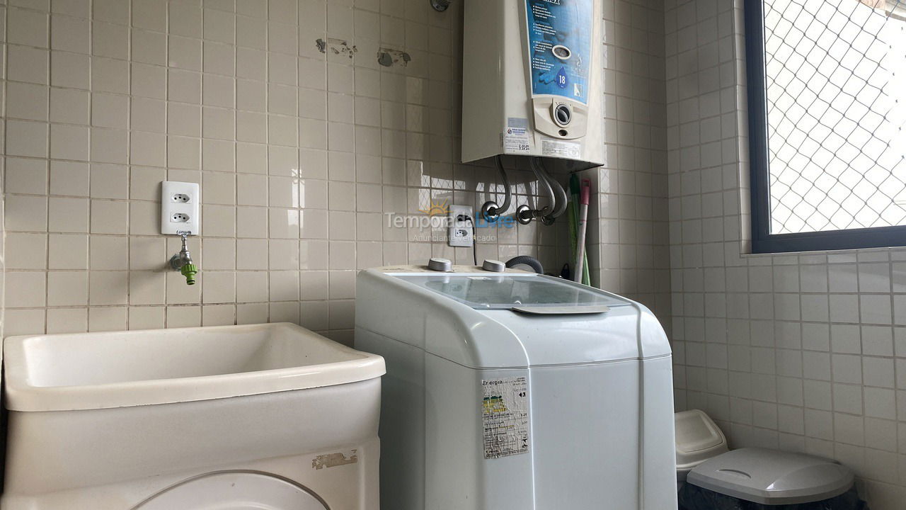 Apartamento para aluguel de temporada em Bombinhas (Canto Grande)