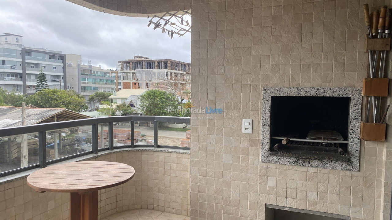 Apartamento para aluguel de temporada em Bombinhas (Canto Grande)