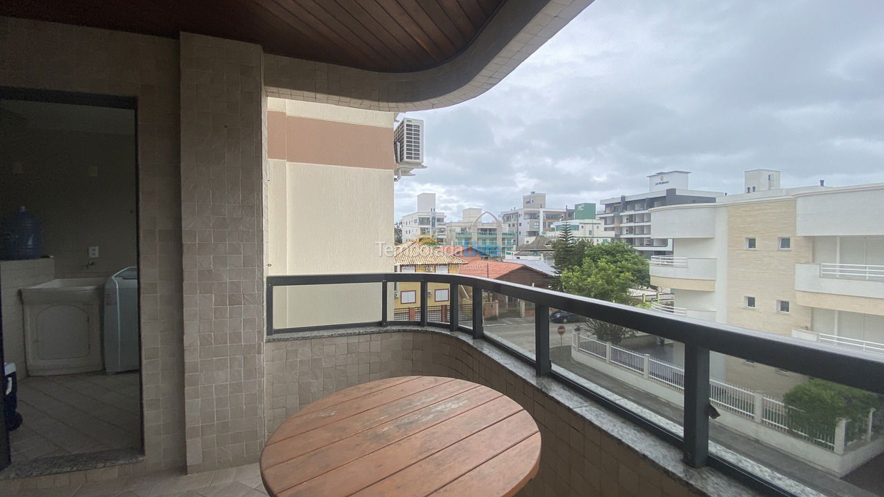 Apartamento para aluguel de temporada em Bombinhas (Canto Grande)