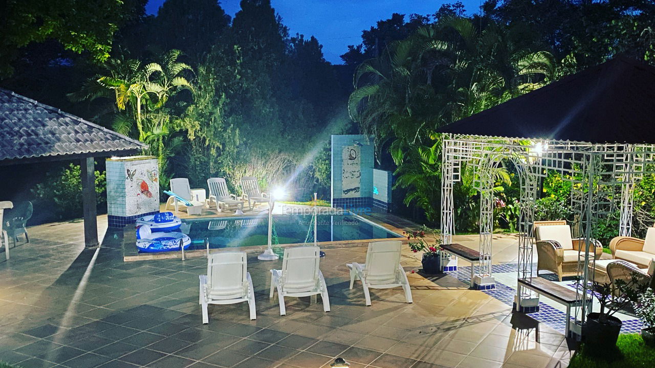 Granja para alquiler de vacaciones em Chapada dos Guimarães (Estrada da Cachoeira Rica Km 10)