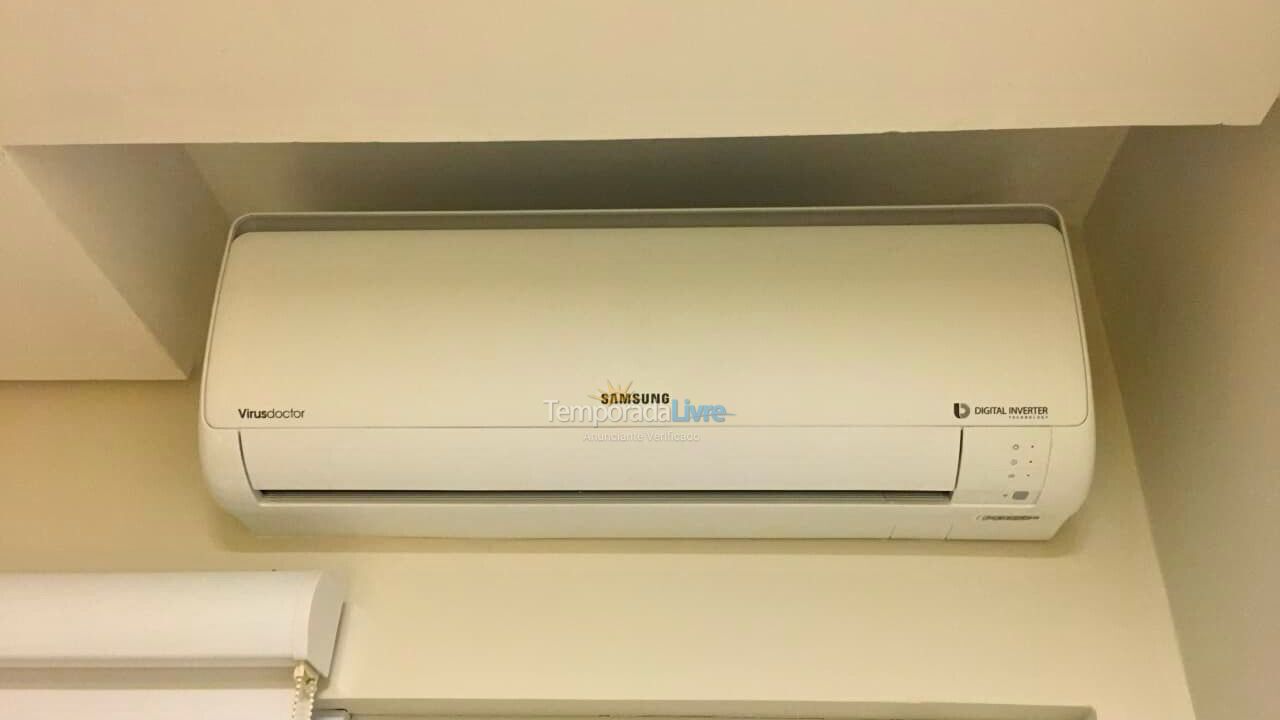 Apartamento para aluguel de temporada em Florianópolis (Praia do Santinho)