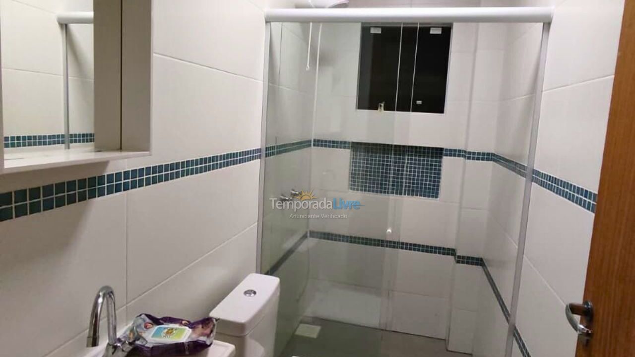 Apartamento para aluguel de temporada em Florianópolis (Praia do Santinho)