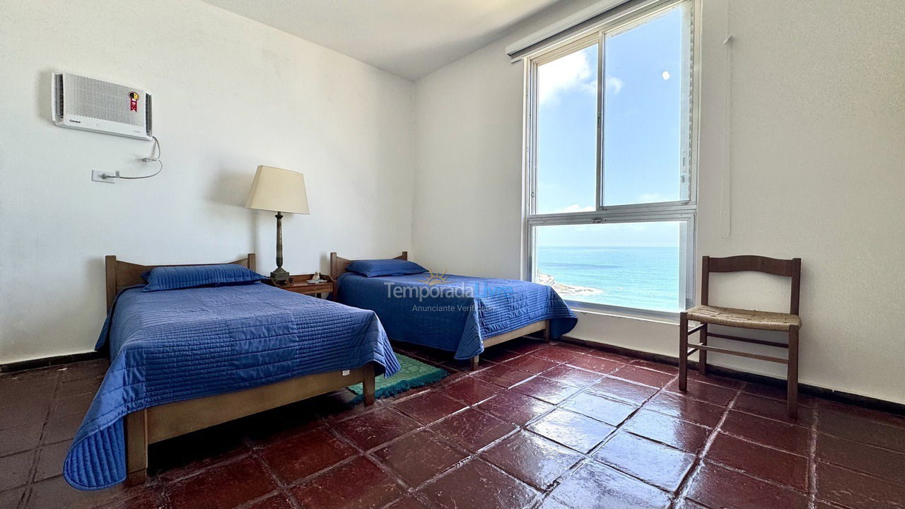 Apartamento para aluguel de temporada em Guarujá (Pitangueiras)