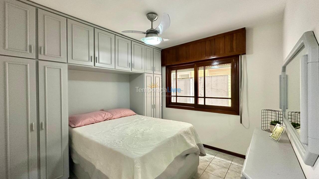 Apartamento para alquiler de vacaciones em Capão da Canoa (Zona Nova)