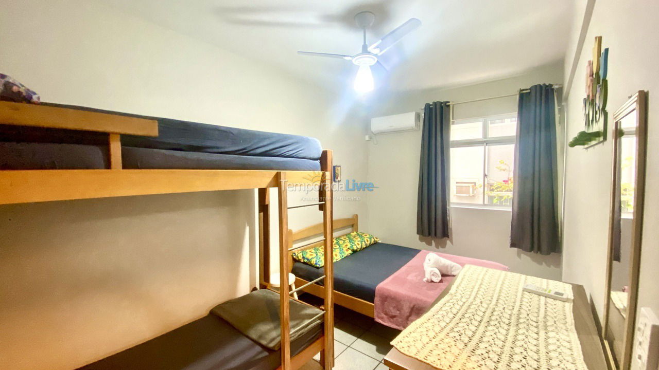 Apartamento para aluguel de temporada em Bombinhas (Praia de Bombas)