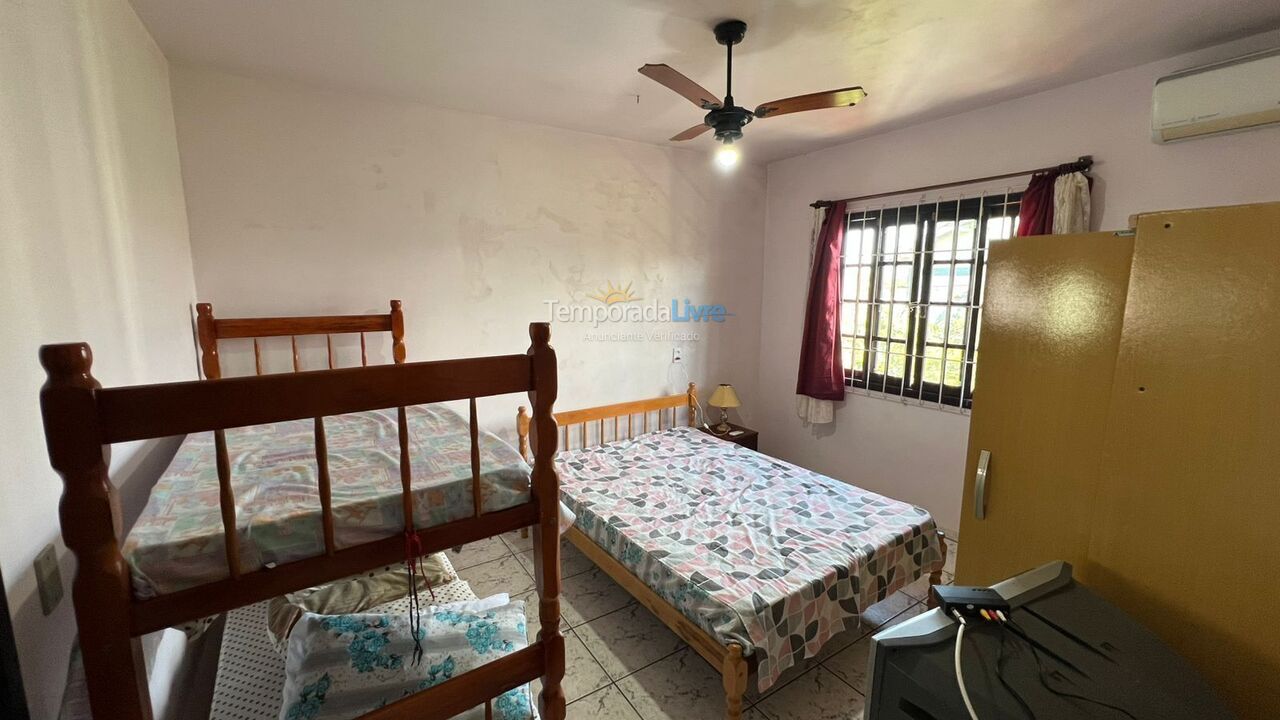 House for vacation rental in São Francisco do Sul (Enseada)
