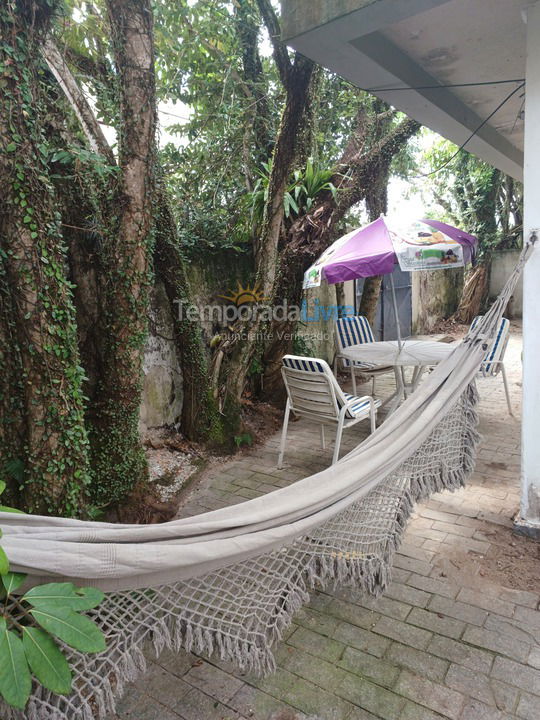 Casa para alquiler de vacaciones em Guarujá (Enseda)