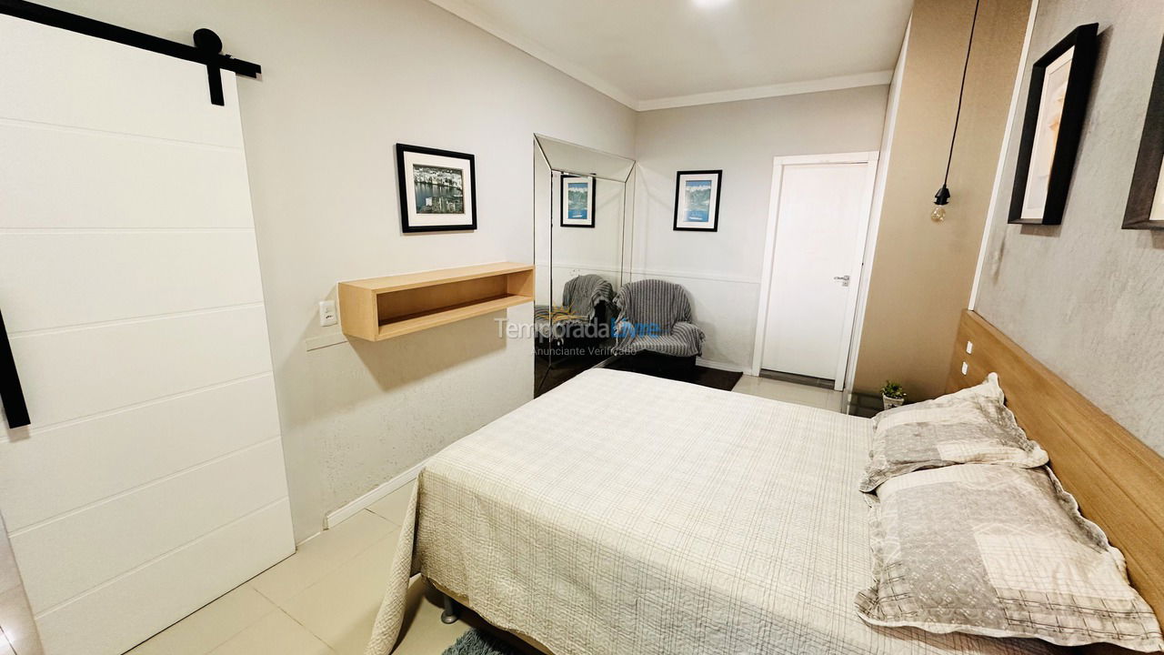 Casa para aluguel de temporada em Florianópolis (Lagoinha)