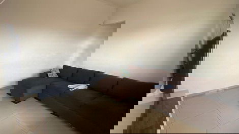 Casa com piscina pertinho do mar.