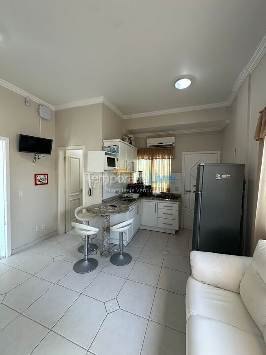 Apartment for vacation rental in Governador Celso Ramos (Praia de Palmas)