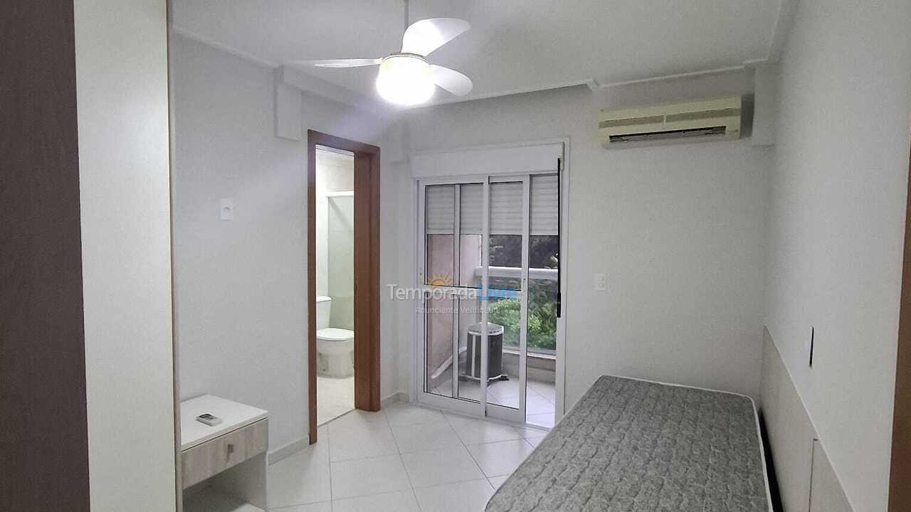 Apartamento para aluguel de temporada em Guarujá (Astúrias)