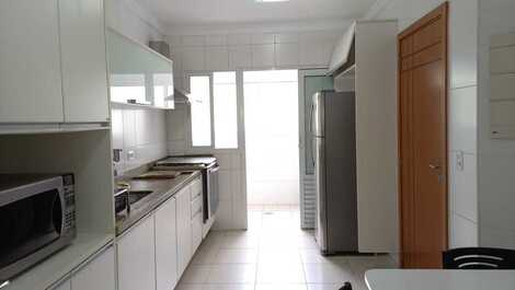 Temporada Guaruja Asturias 3 suites Pé na Areia Mirante Das Galhetas