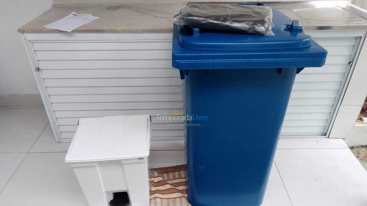 Apartamento para aluguel de temporada em Ilhéus (Praia dos Milionários)