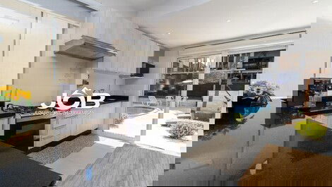 Incrível casa com piscina no Mariscal!