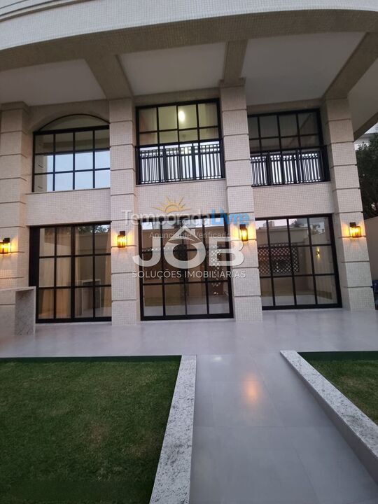 Apartment for vacation rental in Bombinhas (Canto Grande)