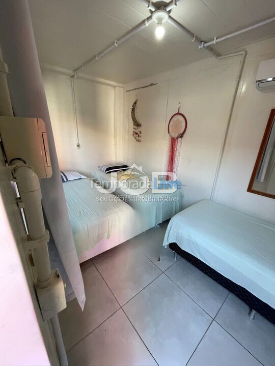 Casa para aluguel de temporada em Bombinhas (Mariscal)