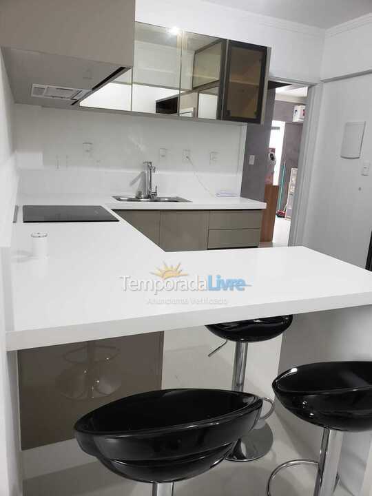 Apartamento para aluguel de temporada em Balneário Camboriú (Barra Sul)