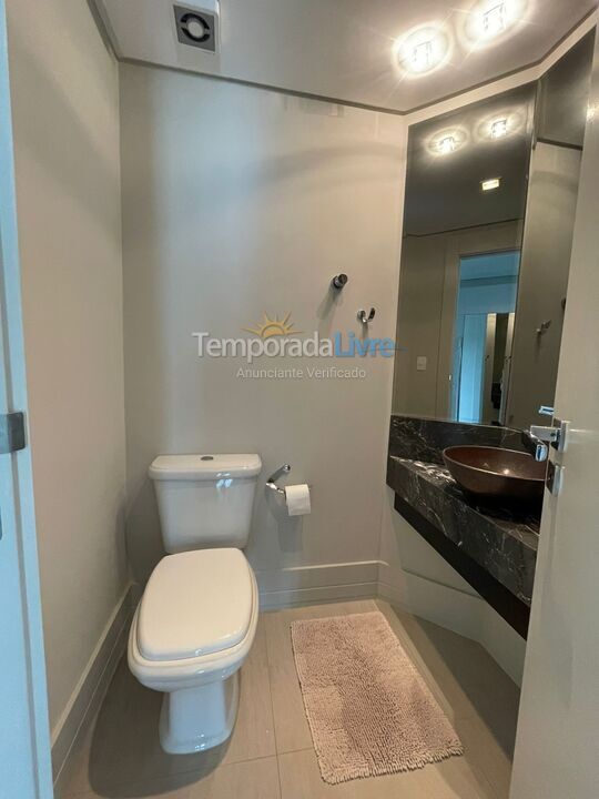 Casa para aluguel de temporada em Balneário Camboriú (Barra Sul)