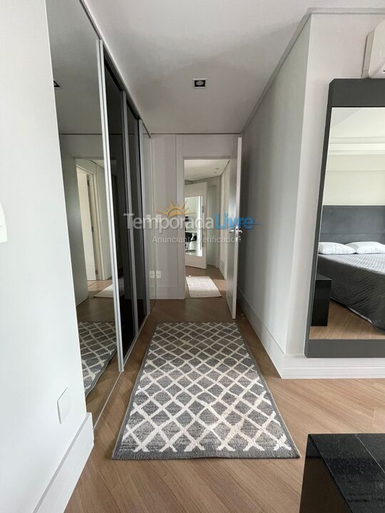 Casa para aluguel de temporada em Balneário Camboriú (Barra Sul)