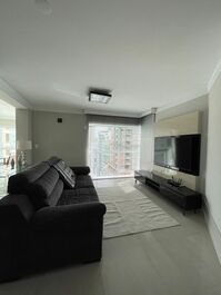 Apartamento pertinho da praia em Balneário Camboriú