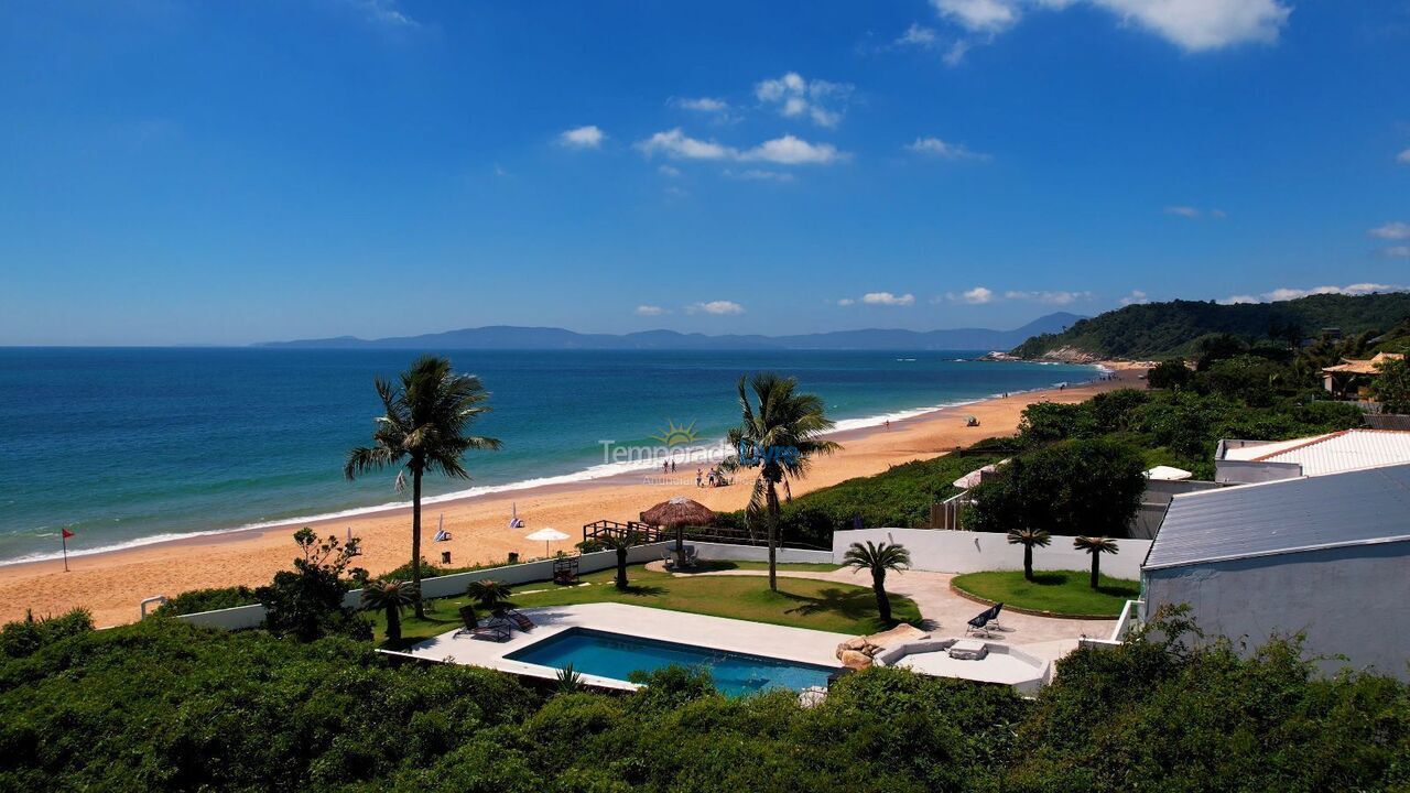 Casa para aluguel de temporada em Balneário Camboriú (Praia do Estaleirinho)