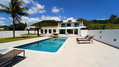 Casa de frente para o Mar em Balneário Camboriú