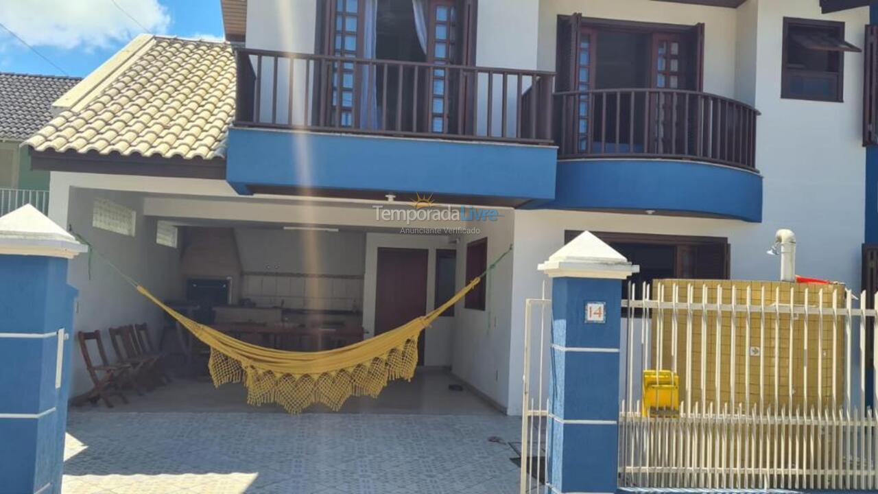 Casa para alquiler de vacaciones em Bombinhas (Canto Grande)