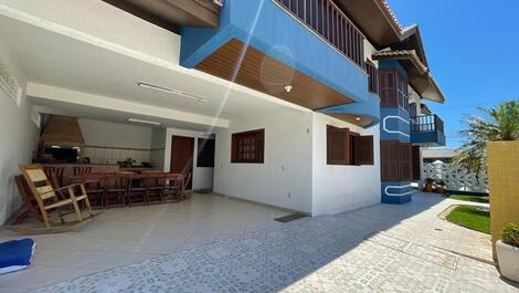 Casa con piscina para 12 personas en Canto Grande