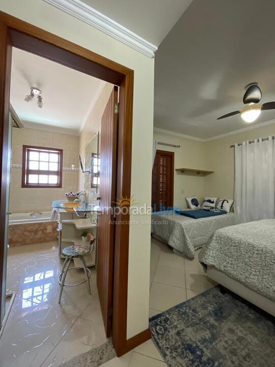 Casa para alquiler de vacaciones em Bombinhas (Canto Grande)