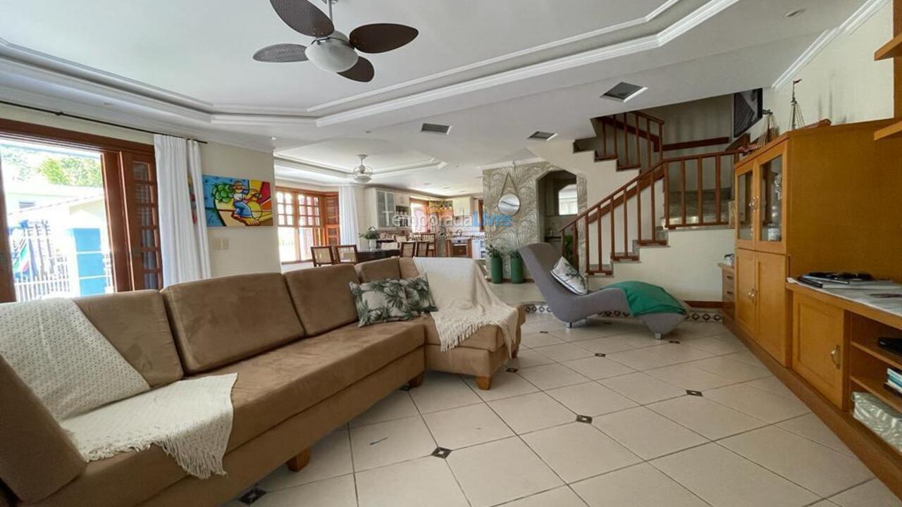 Casa para alquiler de vacaciones em Bombinhas (Canto Grande)