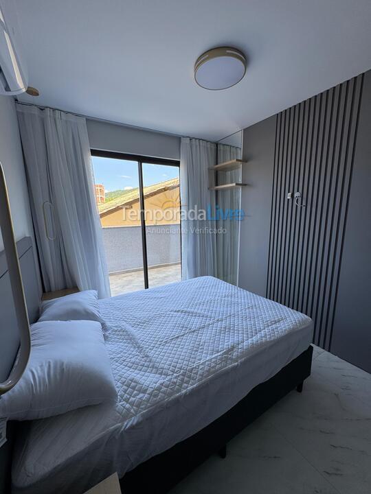 Apartment for vacation rental in Bombinhas (Praia de Bombas)