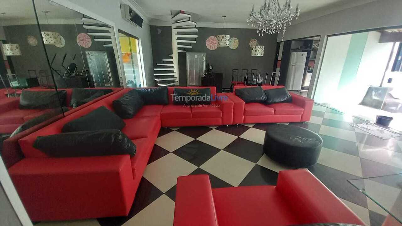 Casa para aluguel de temporada em Caraguatatuba (Martim de Sá)