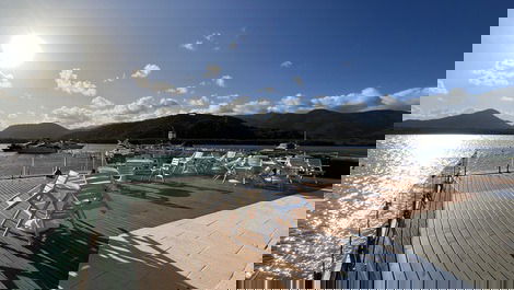 Casa em condomínio marina no Guarujá