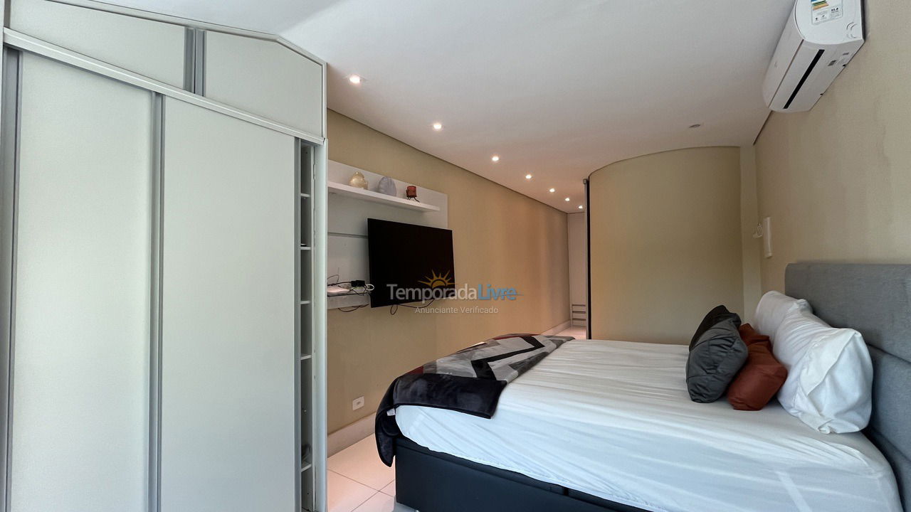 Casa para aluguel de temporada em Guarujá (Tujucupava)