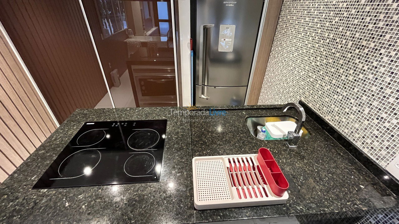 Casa para aluguel de temporada em Guarujá (Tujucupava)