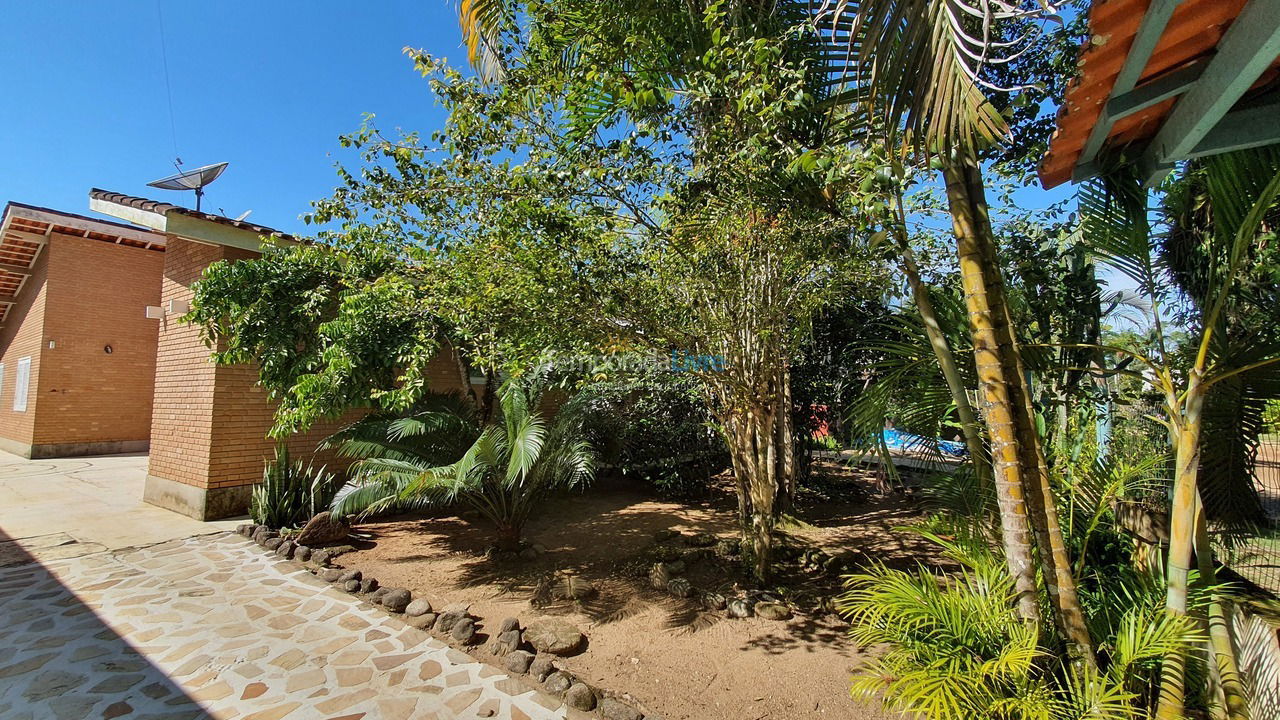 Casa para aluguel de temporada em Ubatuba (Praia de Itamambuca)