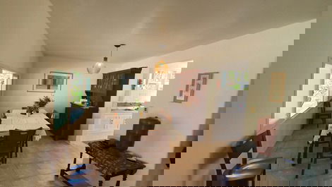 Descanso e diversão a apenas 350m da praia de Itamambuca