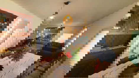 Descanso e diversão a apenas 350m da praia de Itamambuca