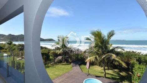 Casa pé na areia para 14 pessoas na praia do Mariscal